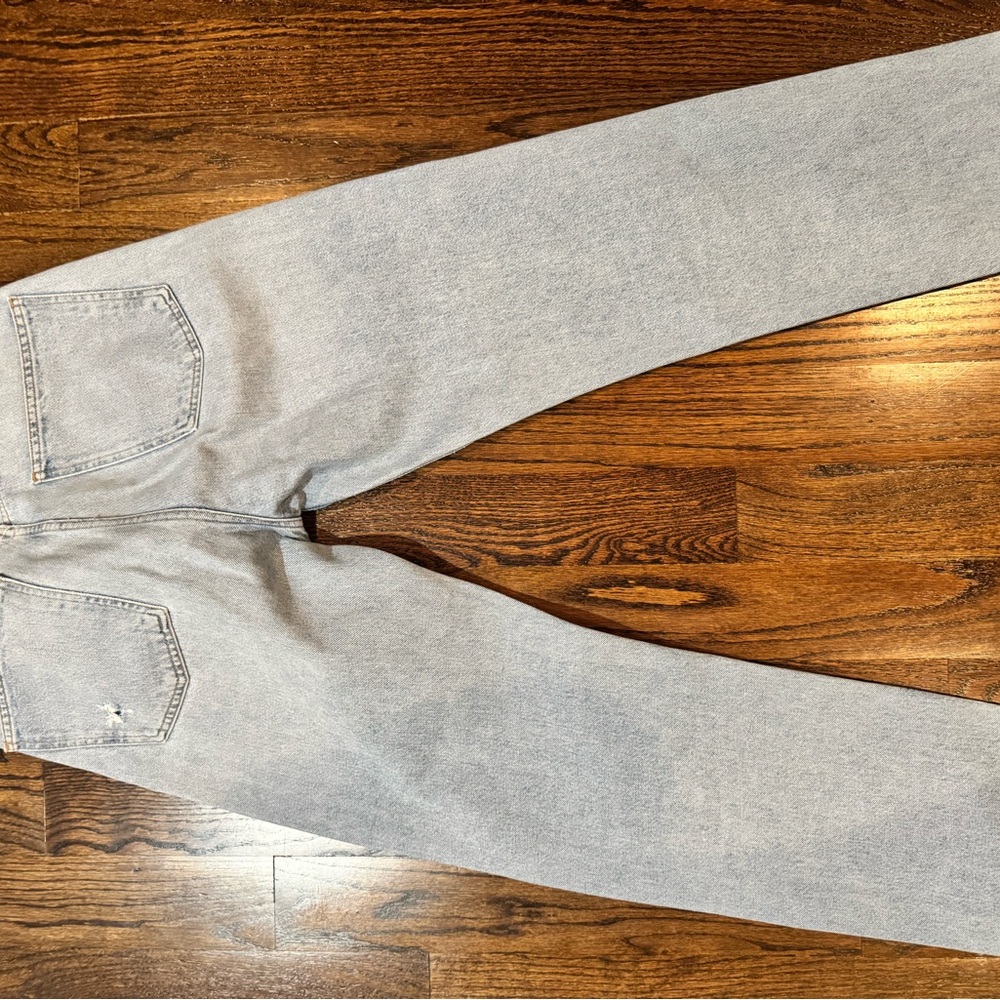 Agolde Light Wash Straight Leg Jeans - Picture 7 of 7
